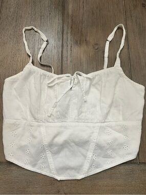 Hollister Women’s White Smocked Eyelet Tie Front Strap Crop Tank | Size M